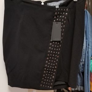 Guess studed skirt